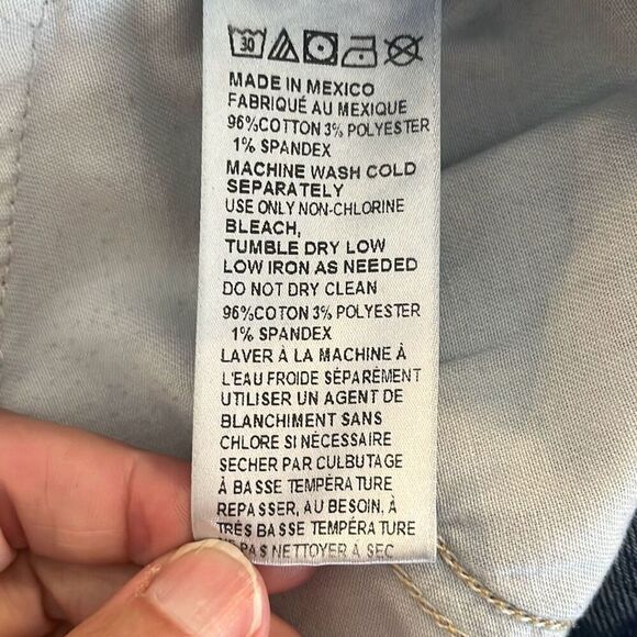 BDG Urban Outfitters High Rise Crop Kick Jeans Size 28 - Picture 6 of 6